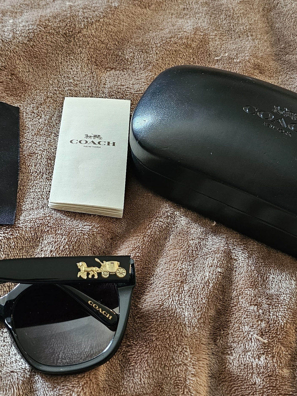 COACH Polarized Women's Black Sunglasses - Classic Fashion Frame